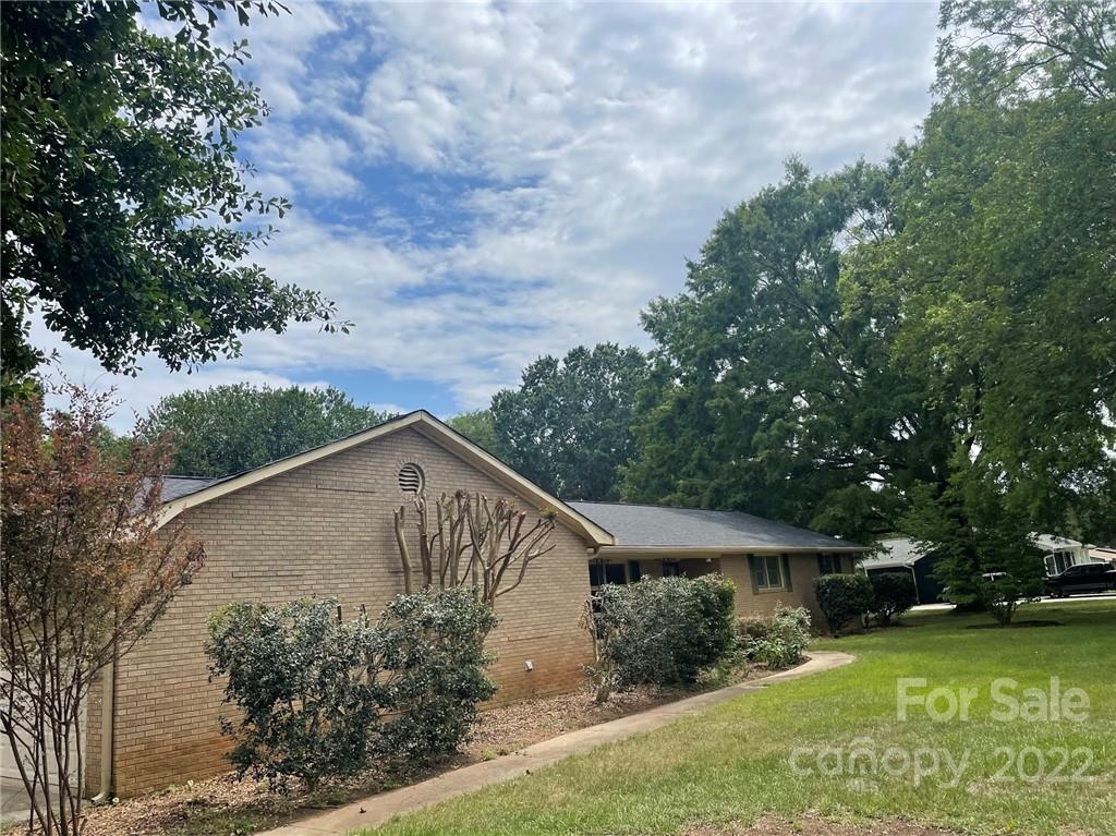 124 Ridge Drive Harrisburg NC 28075