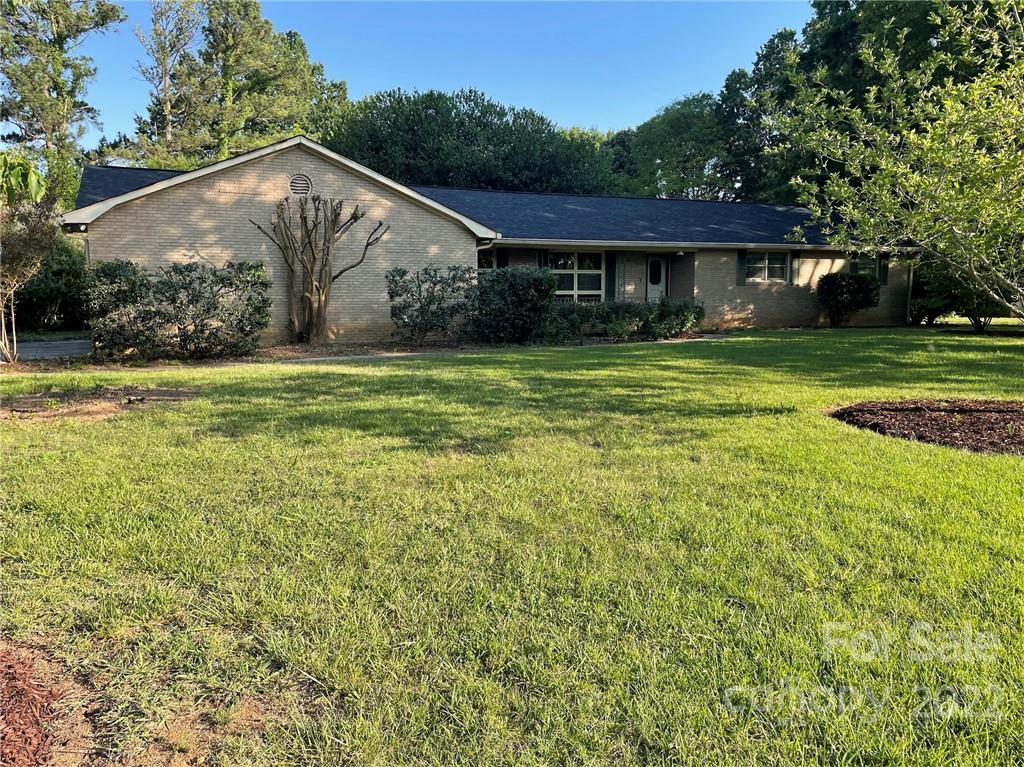 124 Ridge Drive Harrisburg NC 28075