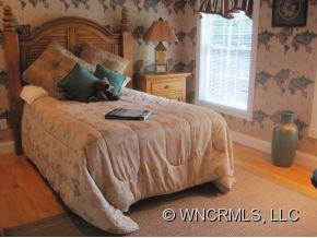 77 Ivy Cove Road Fairview NC 28730