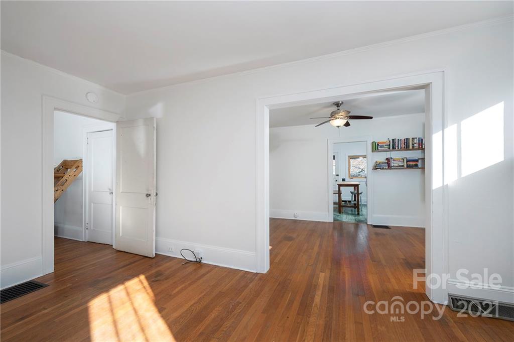 51 Highland Street Asheville NC 28801