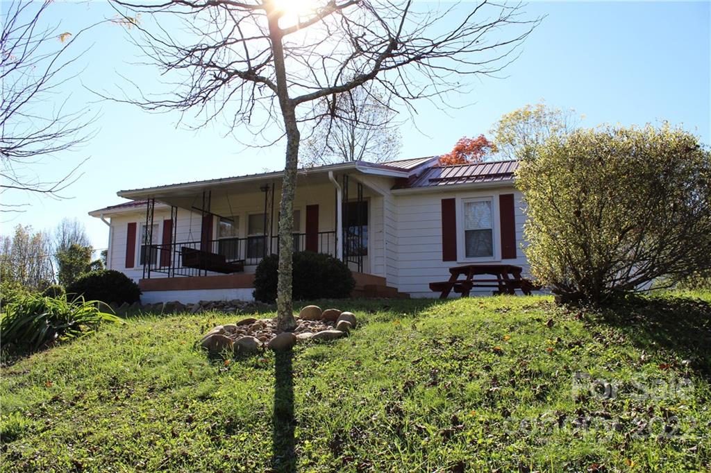 452 Buena Vista Drive Brevard NC 28712