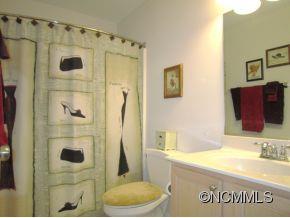 28 Monte Vista Circle Candler NC 28715