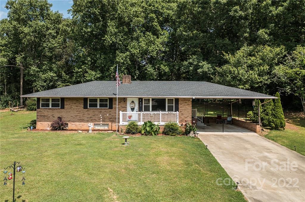 1981 Wall Street Morganton NC 28655