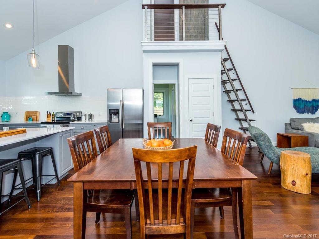 16 Thistledew Lane Arden NC 28704