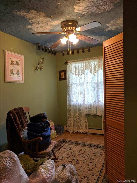 7 Dalph Drive Weaverville NC 28787