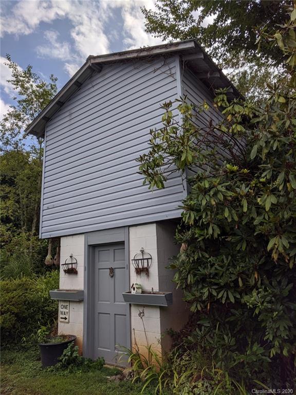 7 Dalph Drive Weaverville NC 28787