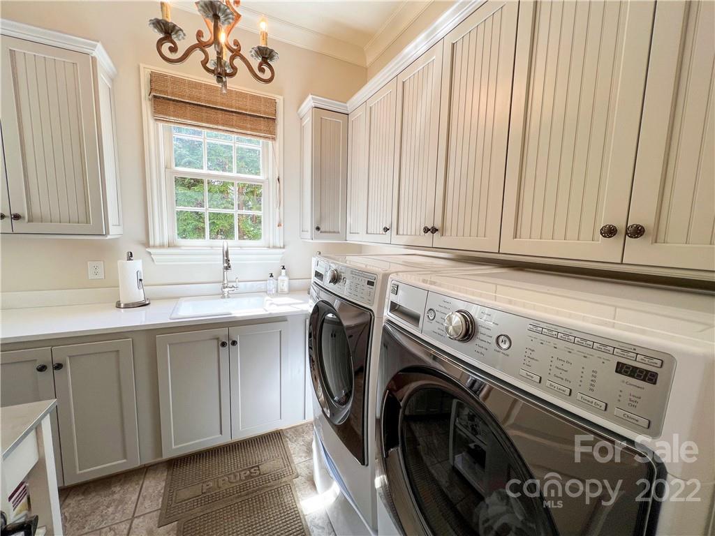 1329 Wyndmere Hills Lane Matthews NC 28105