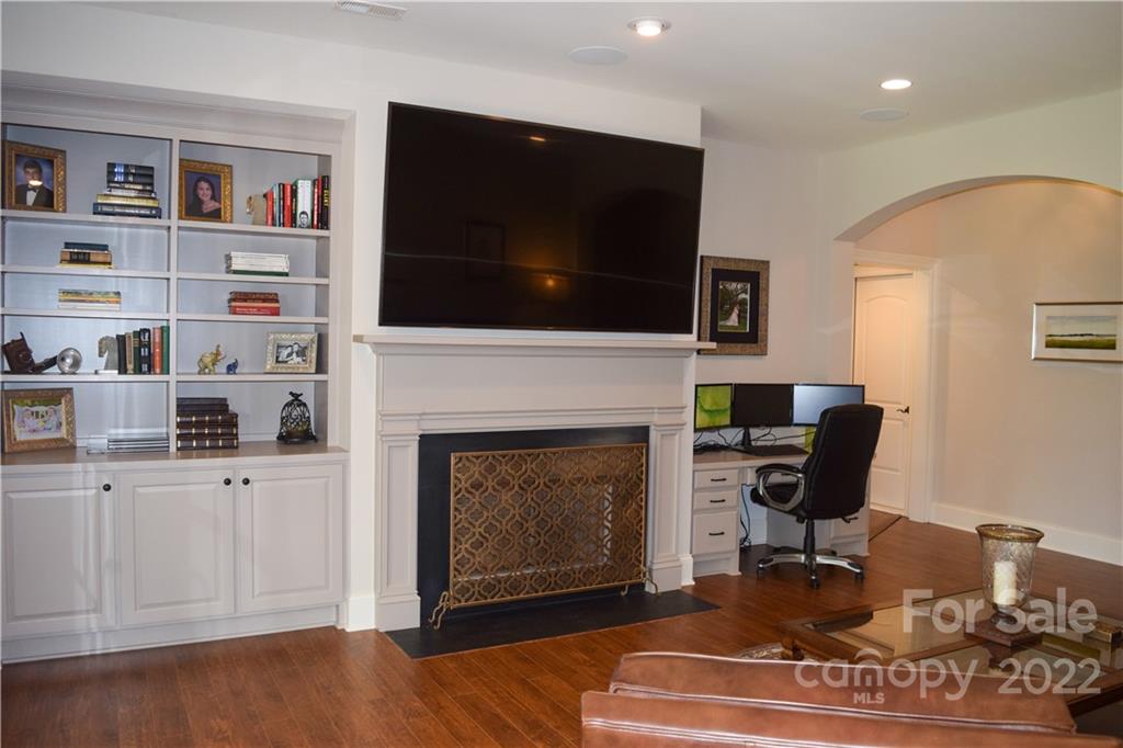 1329 Wyndmere Hills Lane Matthews NC 28105