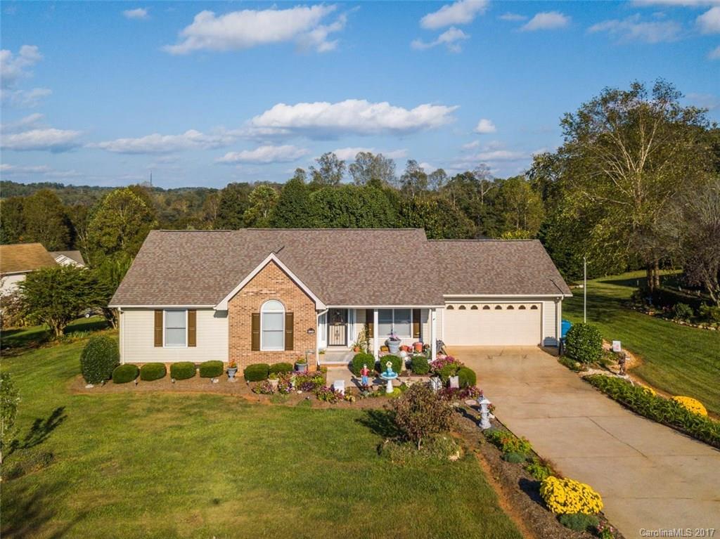 3842 Serenity Drive Hickory NC 28602