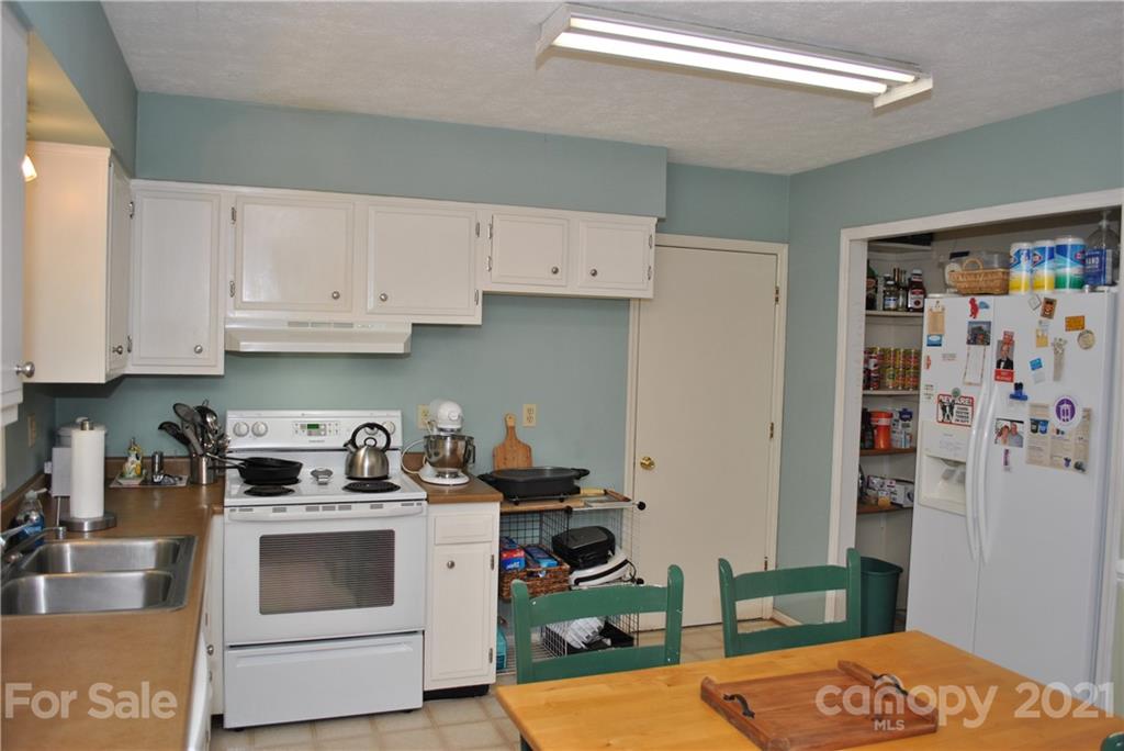 13 Saint Andrews Road Arden NC 28704