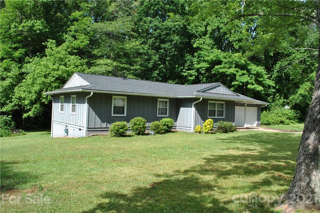 13 Saint Andrews Road Arden NC 28704