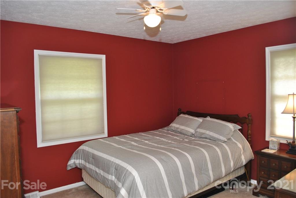 13 Saint Andrews Road Arden NC 28704