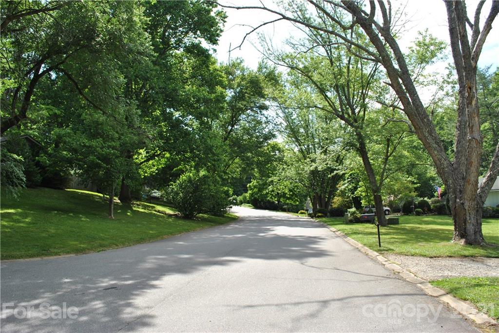 13 Saint Andrews Road Arden NC 28704