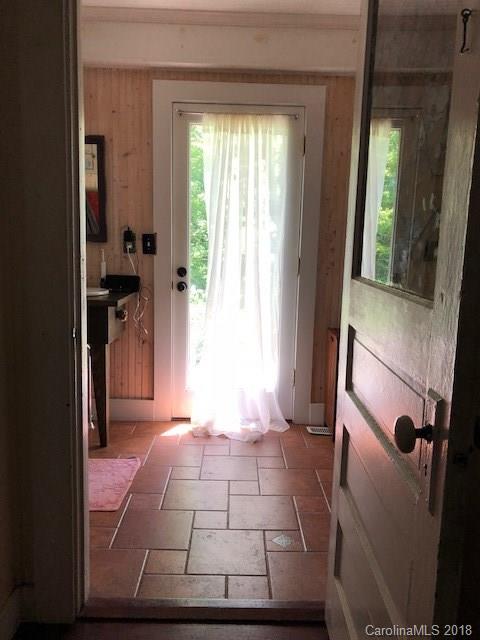 127 Old Road Marshall NC 28753
