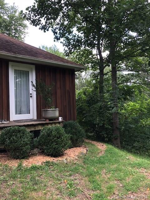 127 Old Road Marshall NC 28753
