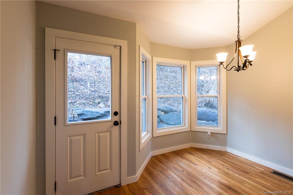 16 Rocky Creek Trail Swannanoa NC 28778