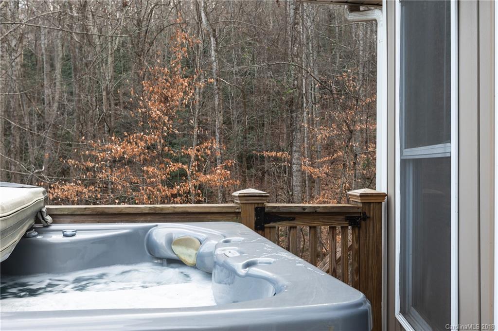 16 Rocky Creek Trail Swannanoa NC 28778