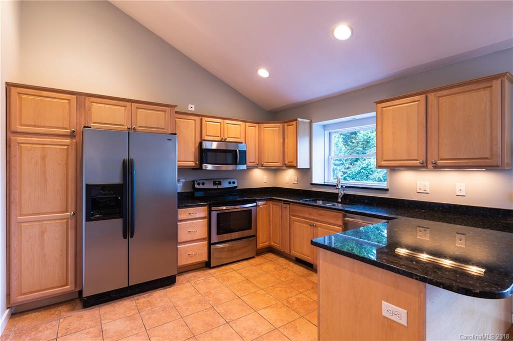 16 Rocky Creek Trail Swannanoa NC 28778