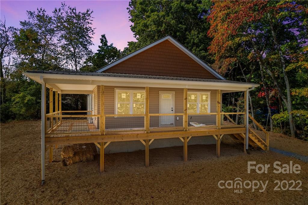 35 Ben Lippen Road Asheville NC 28806