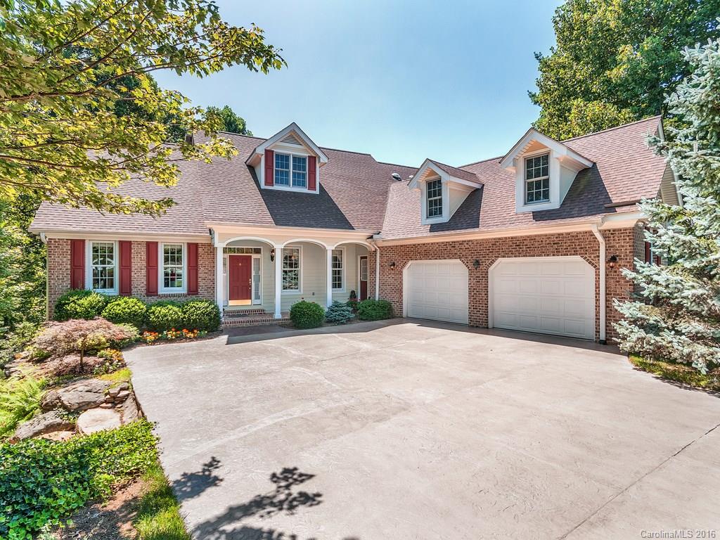 154 Founders Drive Flat Rock NC 28731