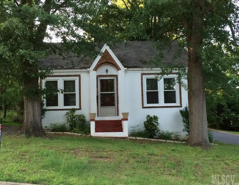 331 5th Avenue SE Hickory NC 28602