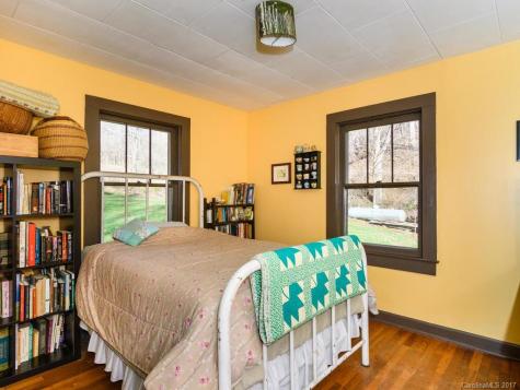 1257 Fred Holcombe Road Mars Hill NC 28754