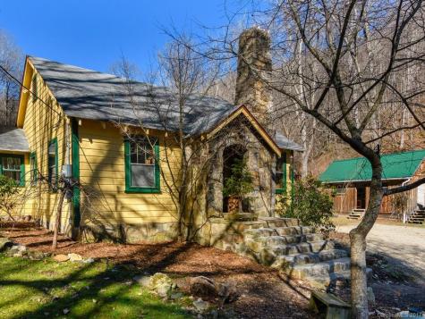 1257 Fred Holcombe Road Mars Hill NC 28754