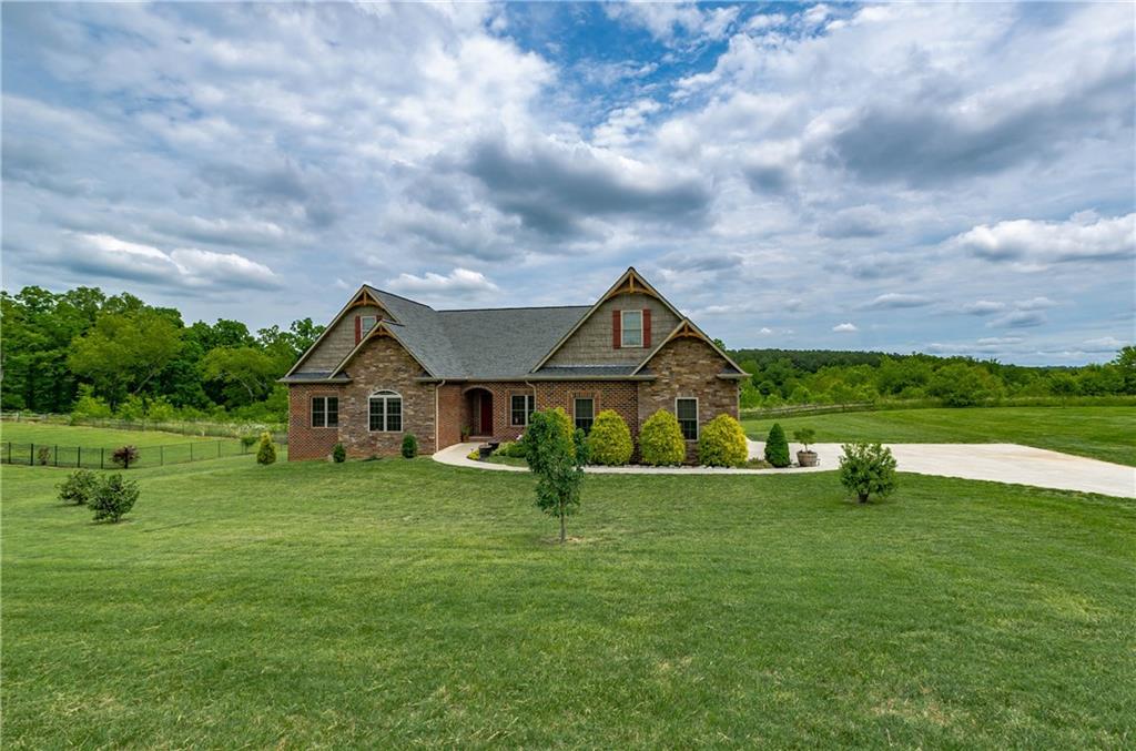 5189 S Oak Circle Granite Falls NC 28630