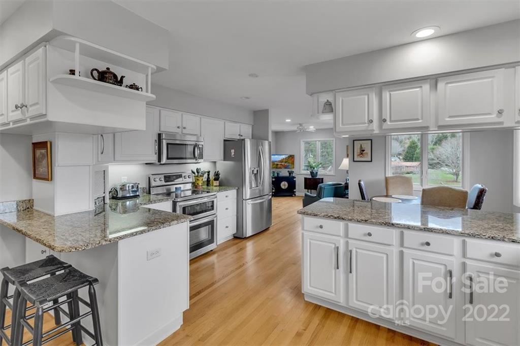 84 Spice Ridge Road Waynesville NC 28786
