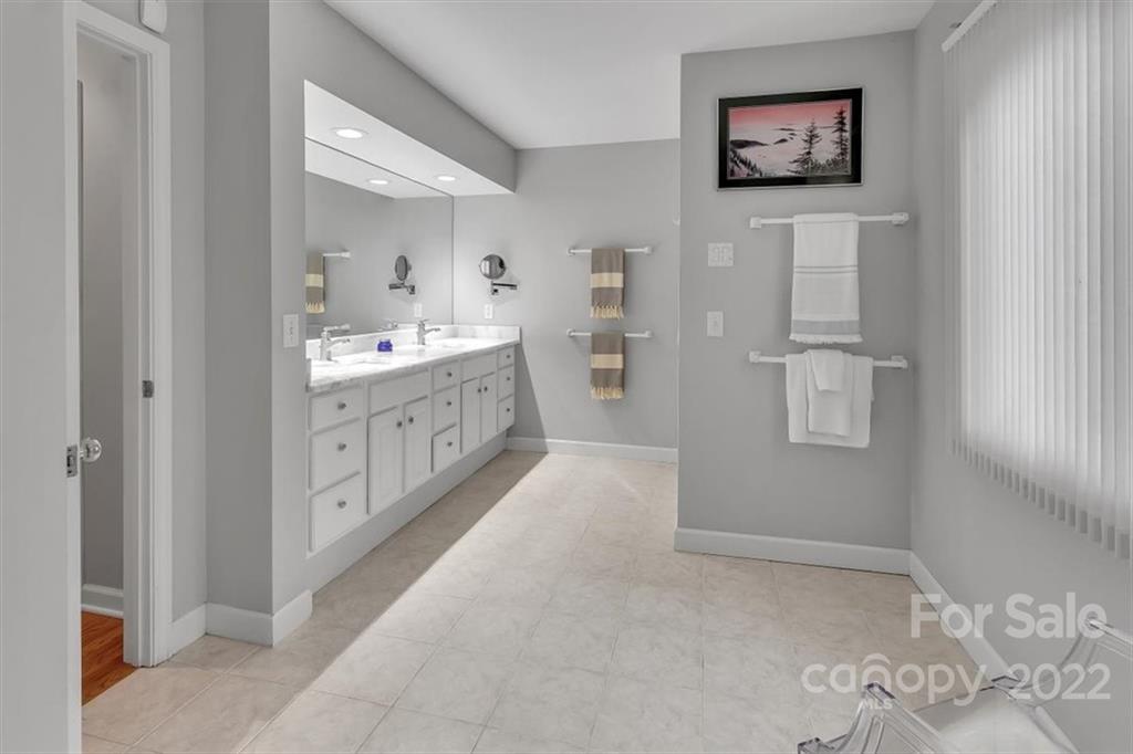 84 Spice Ridge Road Waynesville NC 28786