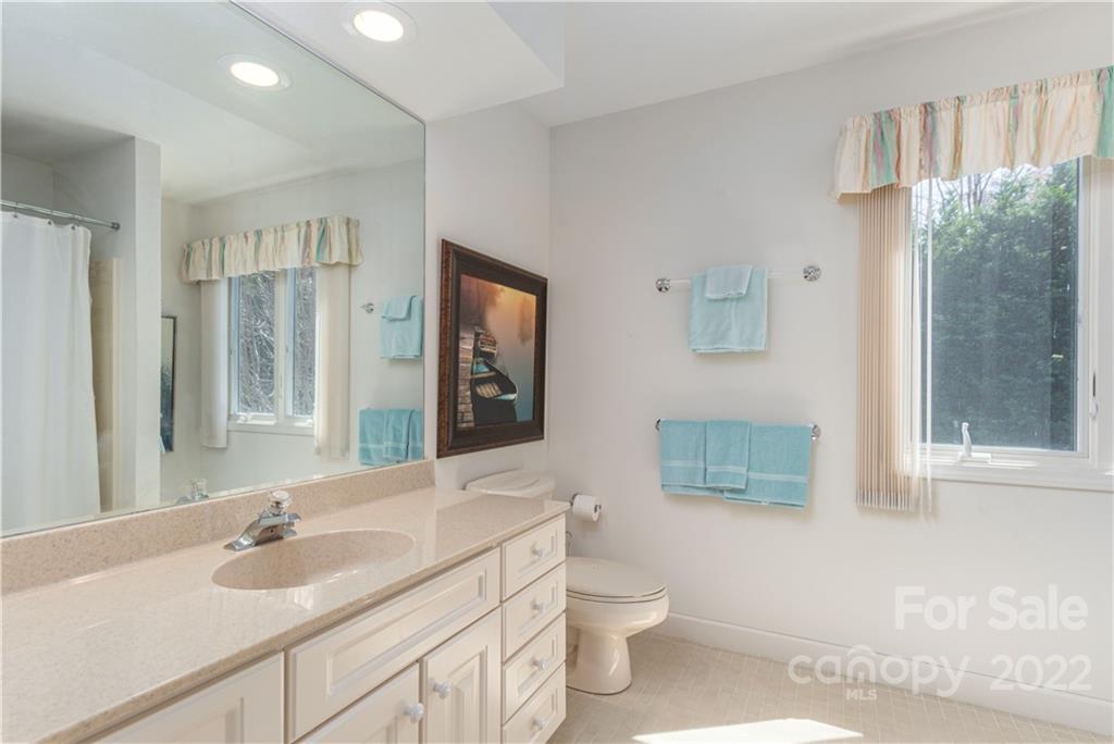 84 Spice Ridge Road Waynesville NC 28786