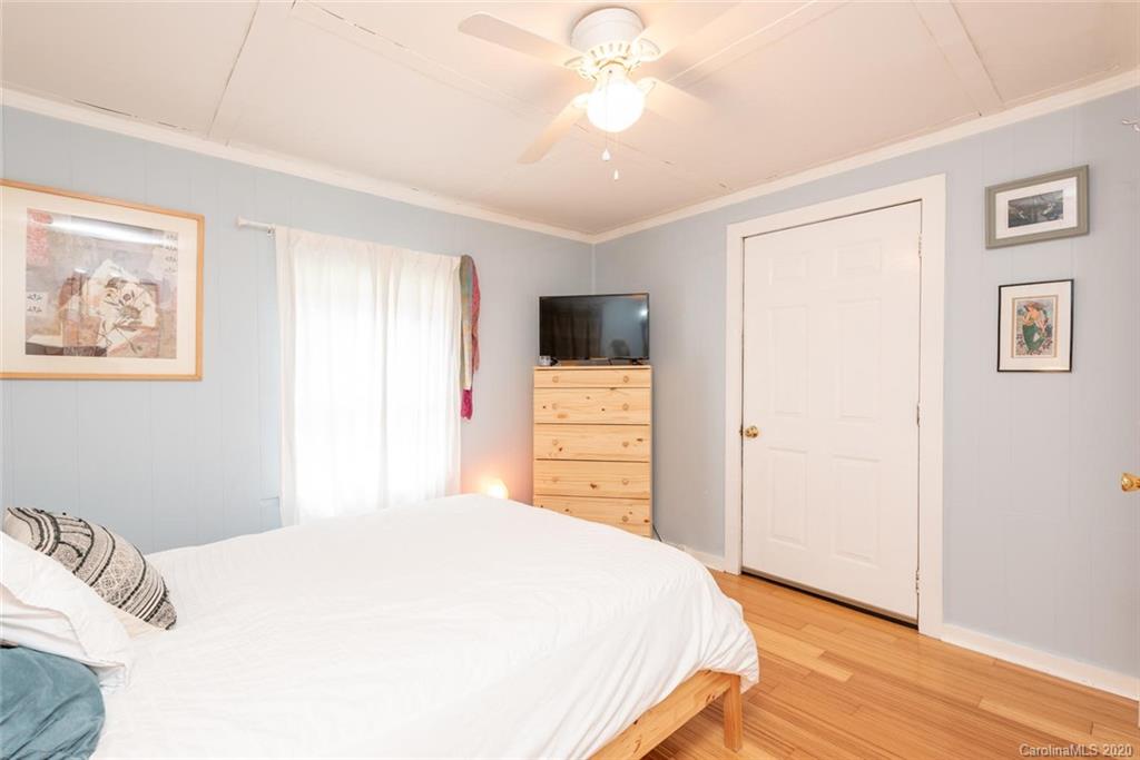 87 Tremont Street Asheville NC 28806