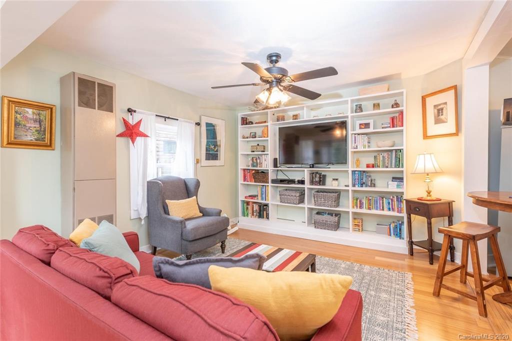 87 Tremont Street Asheville NC 28806