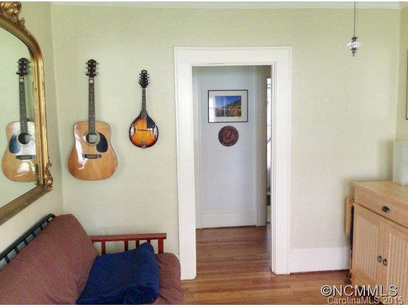 32 Dellwood Street Asheville NC 28806