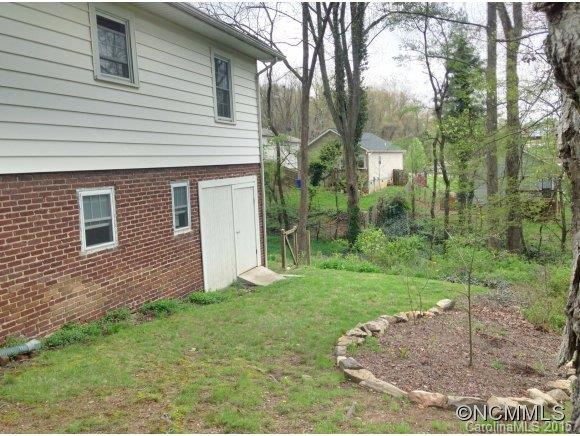 32 Dellwood Street Asheville NC 28806