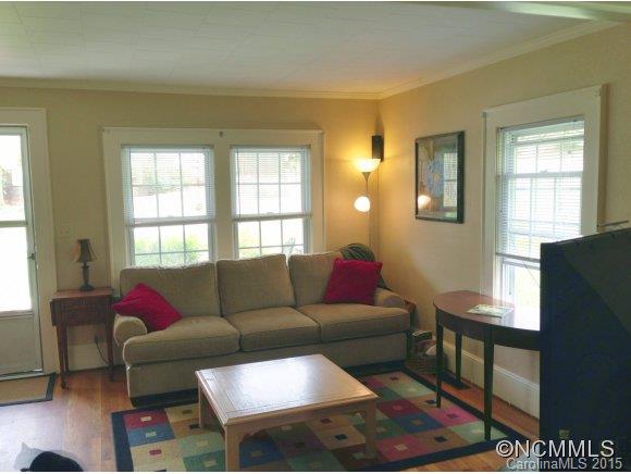 32 Dellwood Street Asheville NC 28806