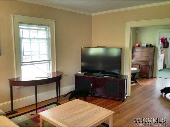 32 Dellwood Street Asheville NC 28806