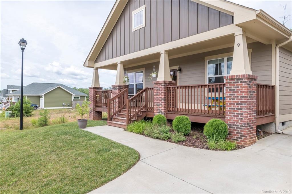 9 Hyde Park Place Arden NC 28704