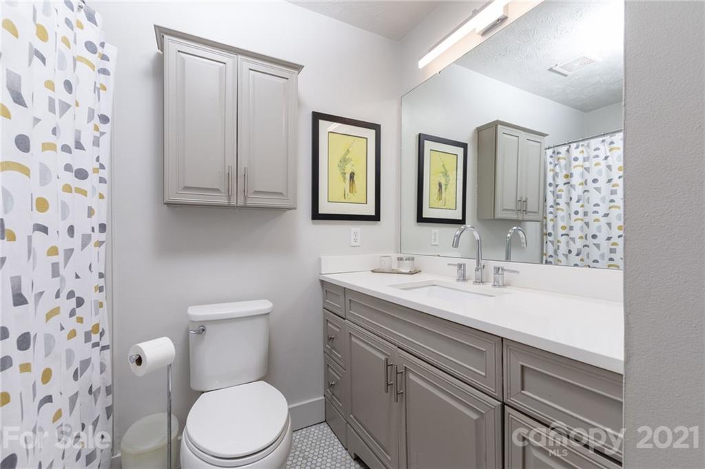 27 Brookcliff Drive Asheville NC 28804