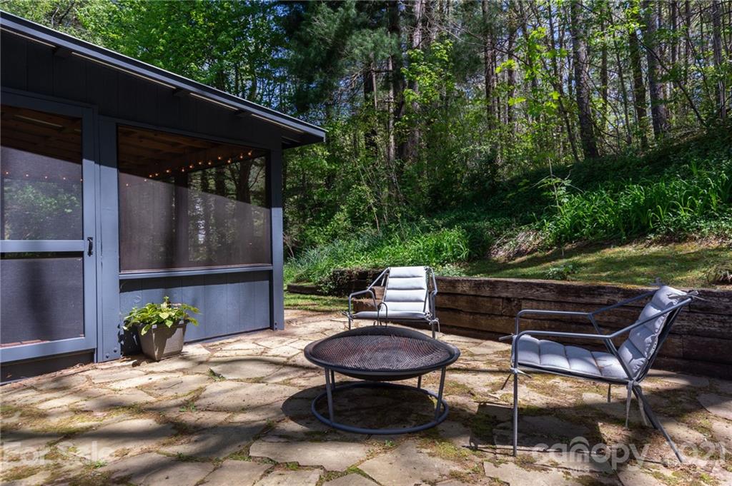 27 Brookcliff Drive Asheville NC 28804