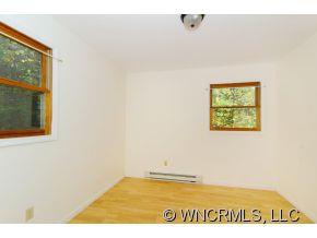 29 Annie Lane Asheville NC 28805