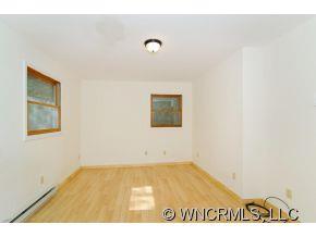 29 Annie Lane Asheville NC 28805