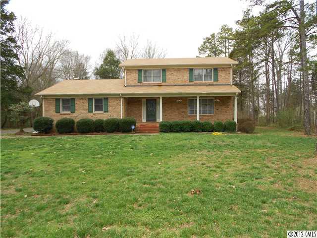 8214 Addison Drive Harrisburg NC 28075
