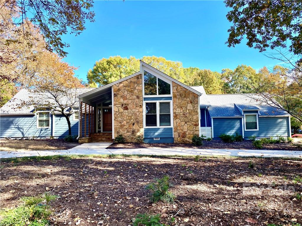 8123 Raintree Lane Charlotte NC 28277