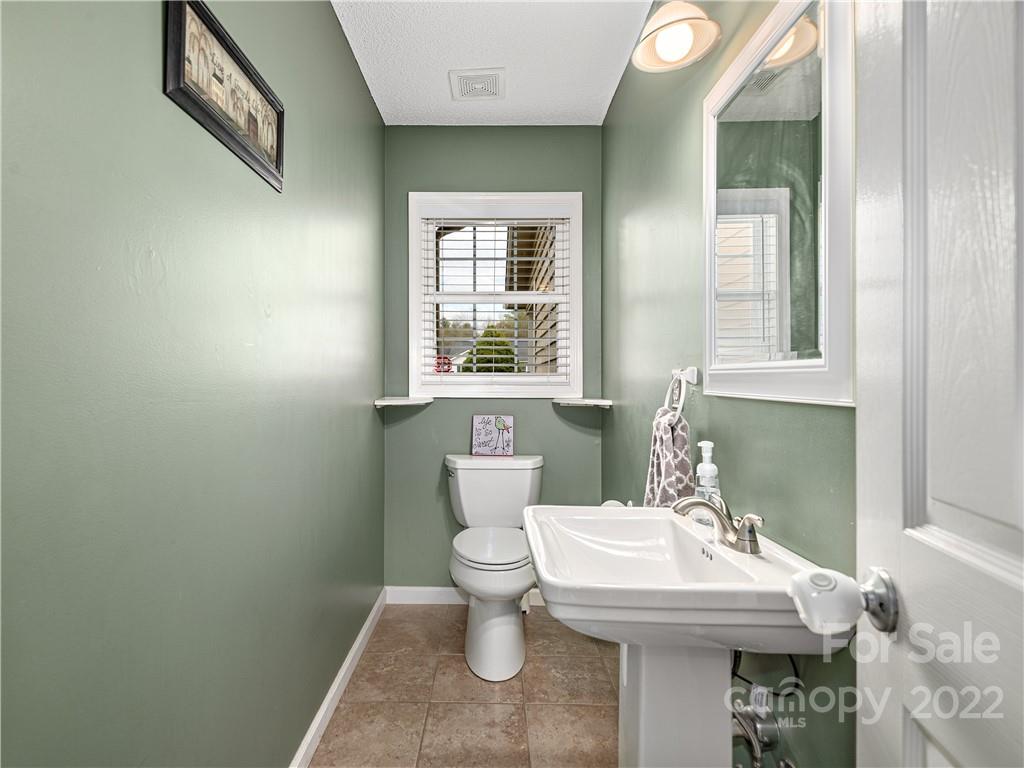 3 Mallory Meadows Court Arden NC 28704