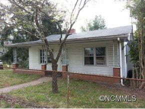 25 Fowler Town Road Candler NC 28715
