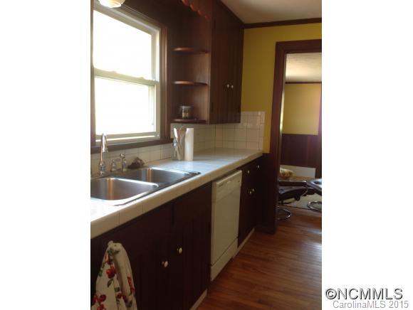 4 Hemphill Road Asheville NC 28803