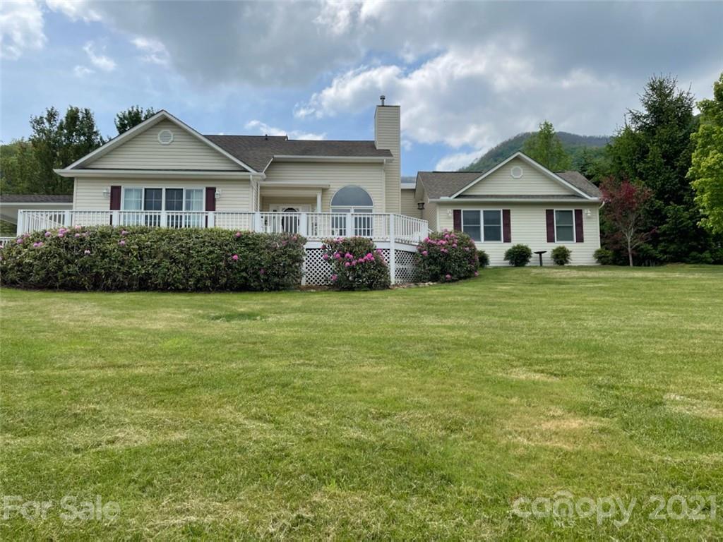 30 Gordon Drive Waynesville NC 28786