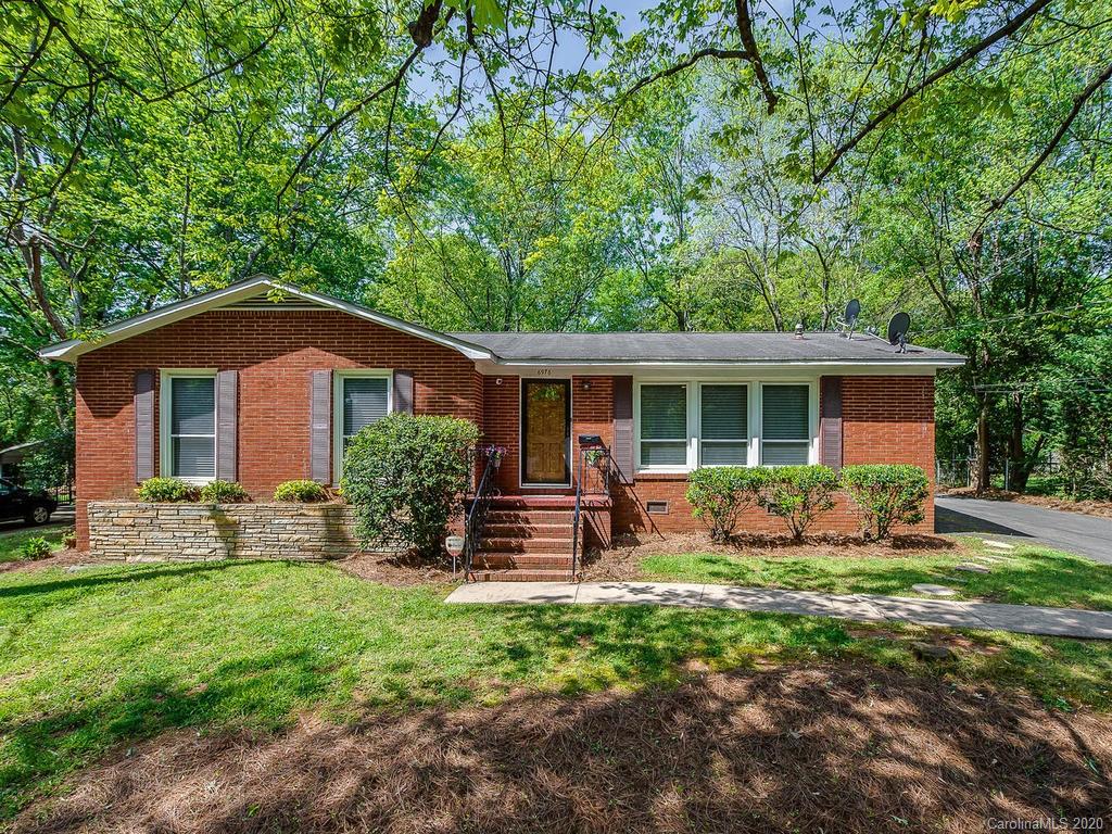 6976 Oakstone Place Charlotte NC 28210