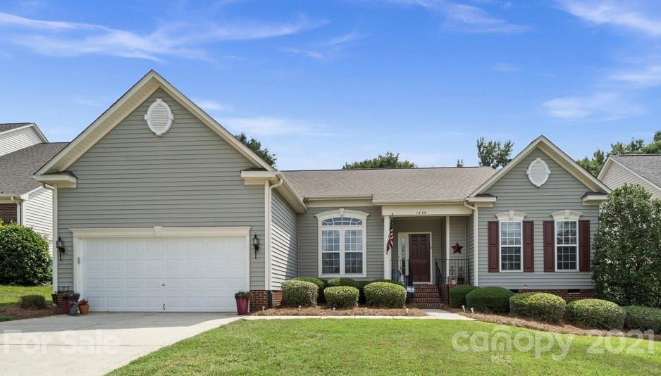 1424 Cochrane Woods Lane Matthews NC 28105